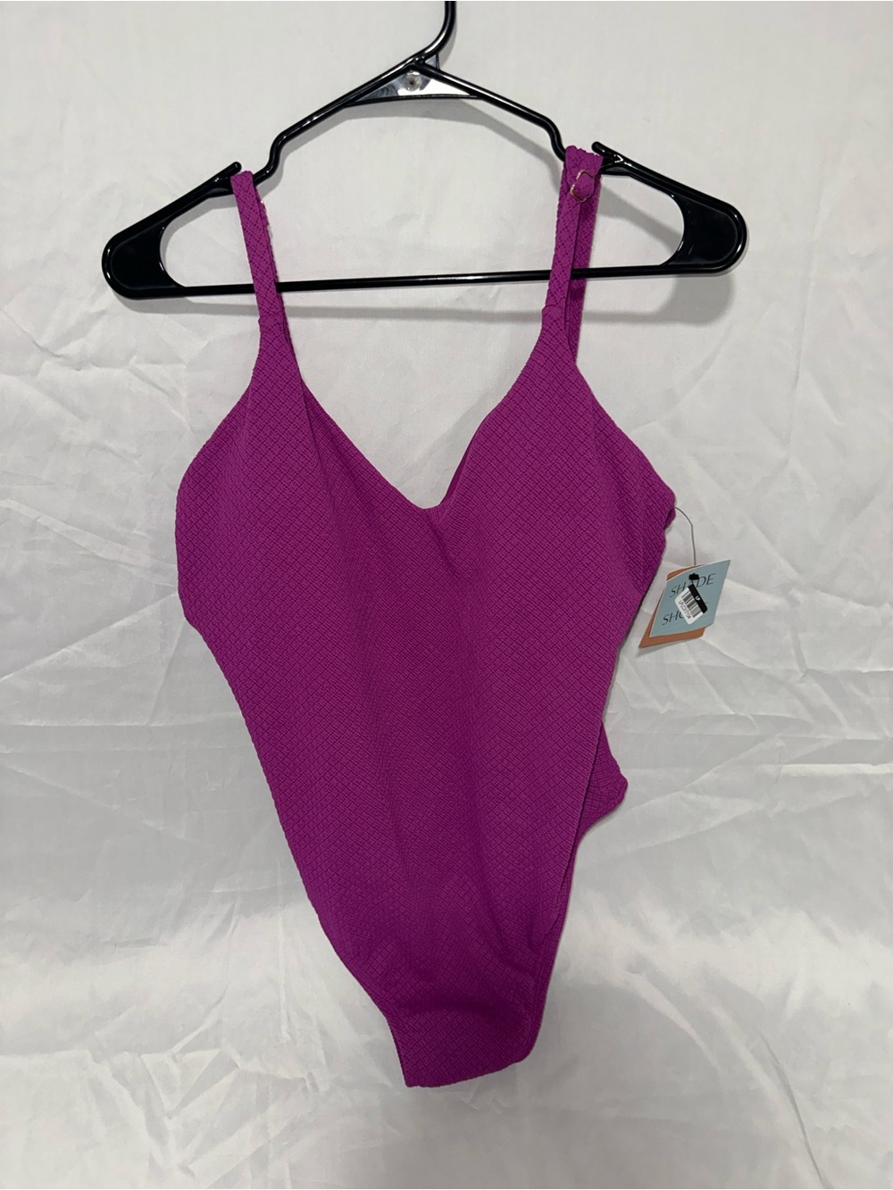 Shade & Shore One-Piece Swimsuit in Vibrant Magenta